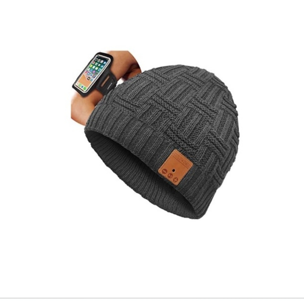 GoldWorld Bluetooth Beanie Hat.